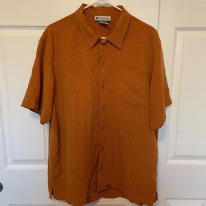 Columbia Men's Short Sleeved Plaid Button Down Shirt Orange Size L